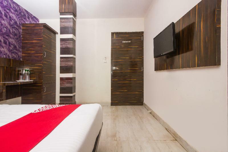 Oyo 8193 Hotel Pearl View Bombay Extérieur photo